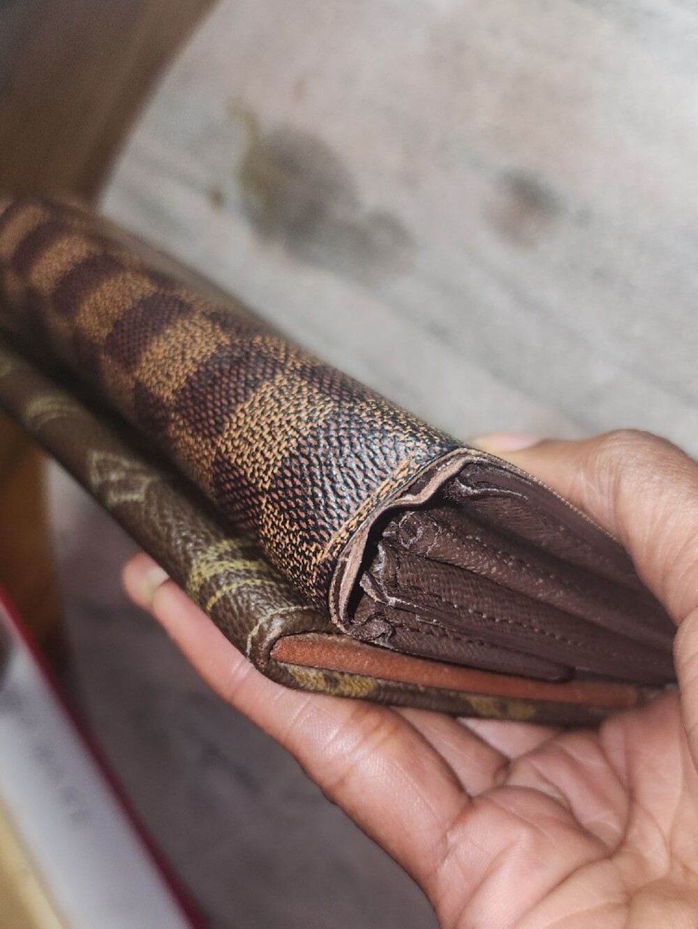 Louis Vuitton Brown Monogram & Damier Wallet Pair - Picture 7 of 15